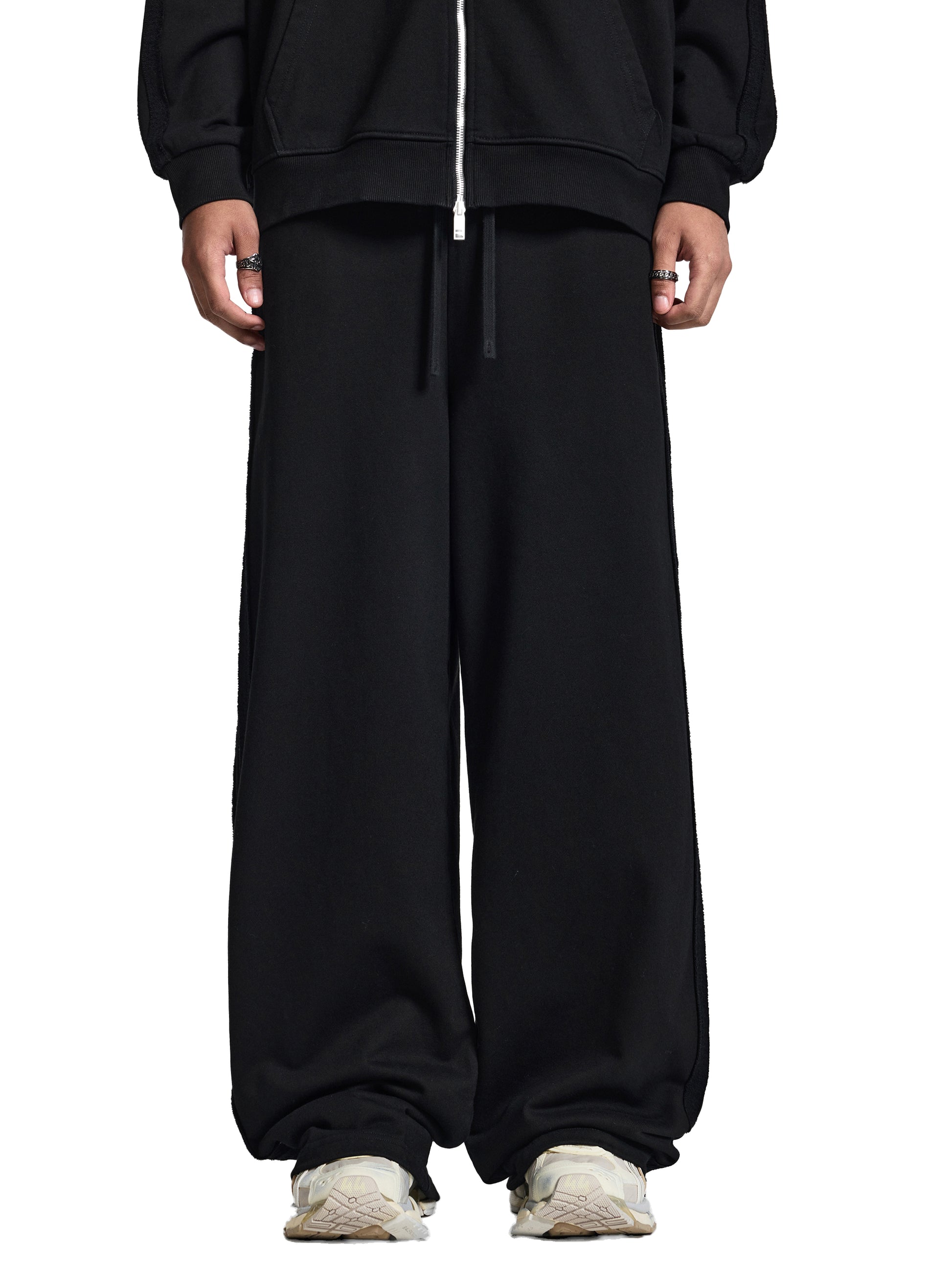sweatpants