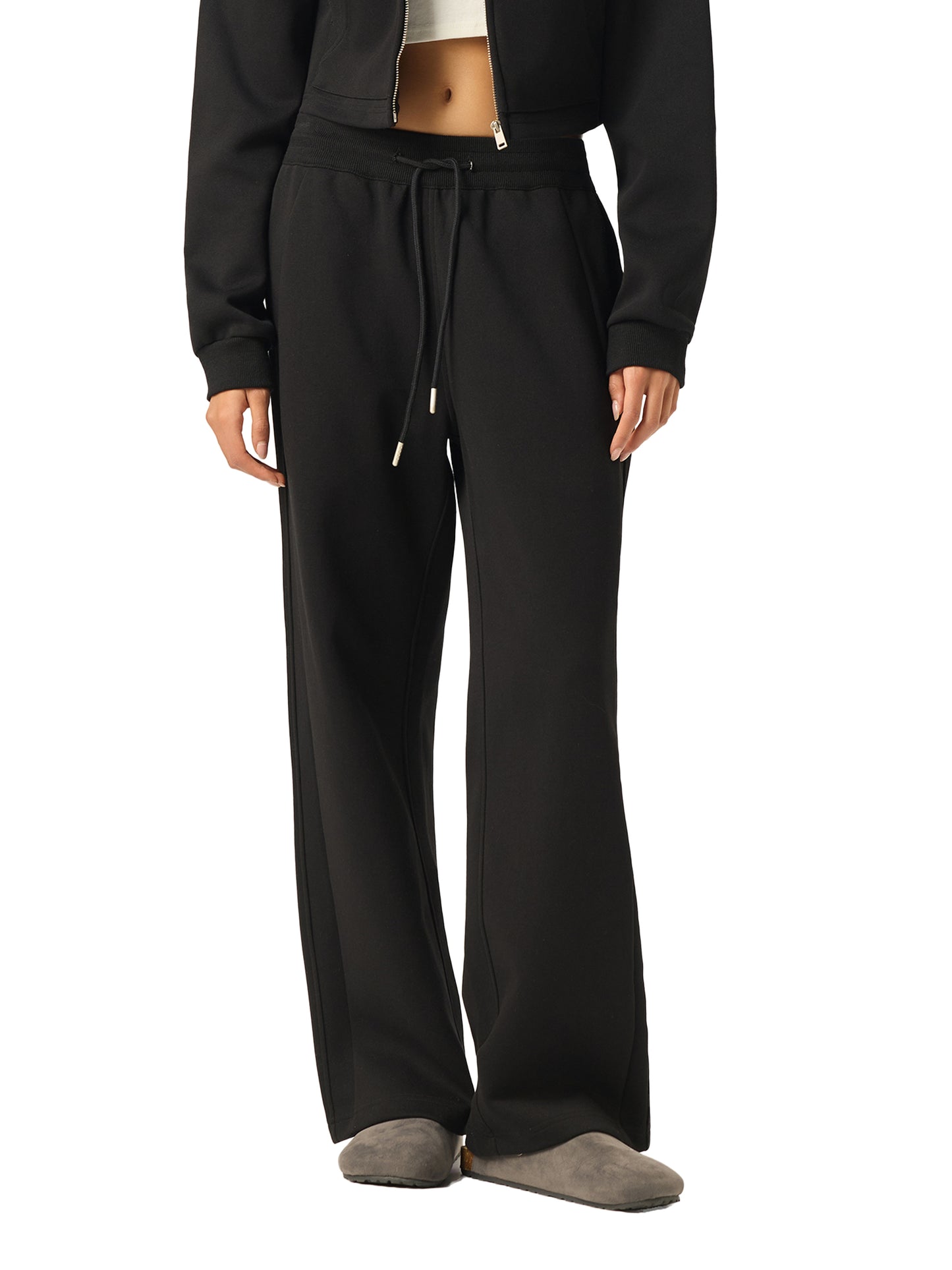 sweatpants